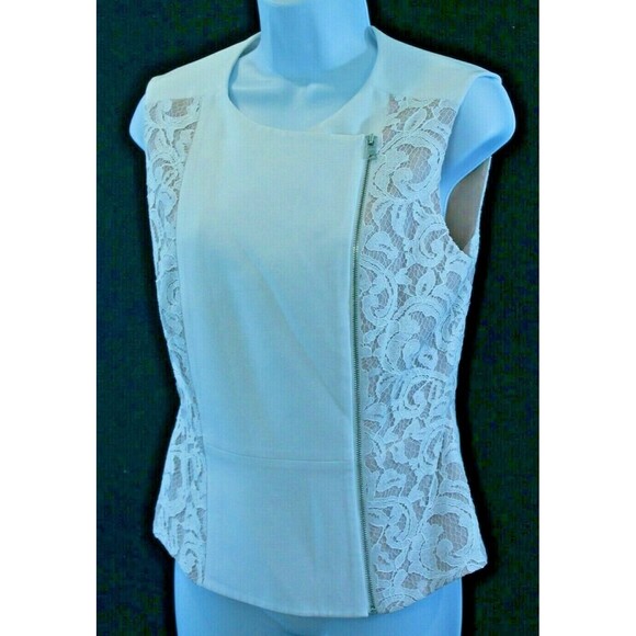 BCBG Maxazria Fitted Vest Lace Blouse Lined Top Womens Size S - Picture 3 of 7